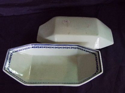 Paire de ravier en porcelaine de Tournai décor au romarin – Image 2